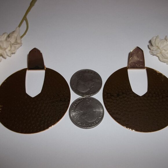 Gold Statement Earrings Circle Hammered Metal Oversized Extra Large Big Set C675 - Picture 3 of 4